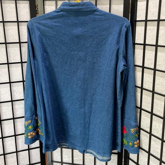 Vintage Diane Gilman, Embroidered Denim Shirt, Bell Sleeves, NWOT, SZ Large - Picture 2 of 7